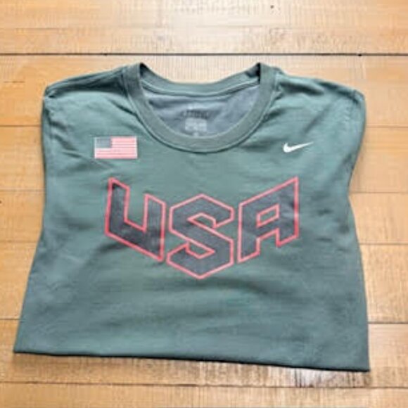 Nike Dri-FIT USA Graphic T-Shirt Women’s Green Size Large - Picture 7 of 8